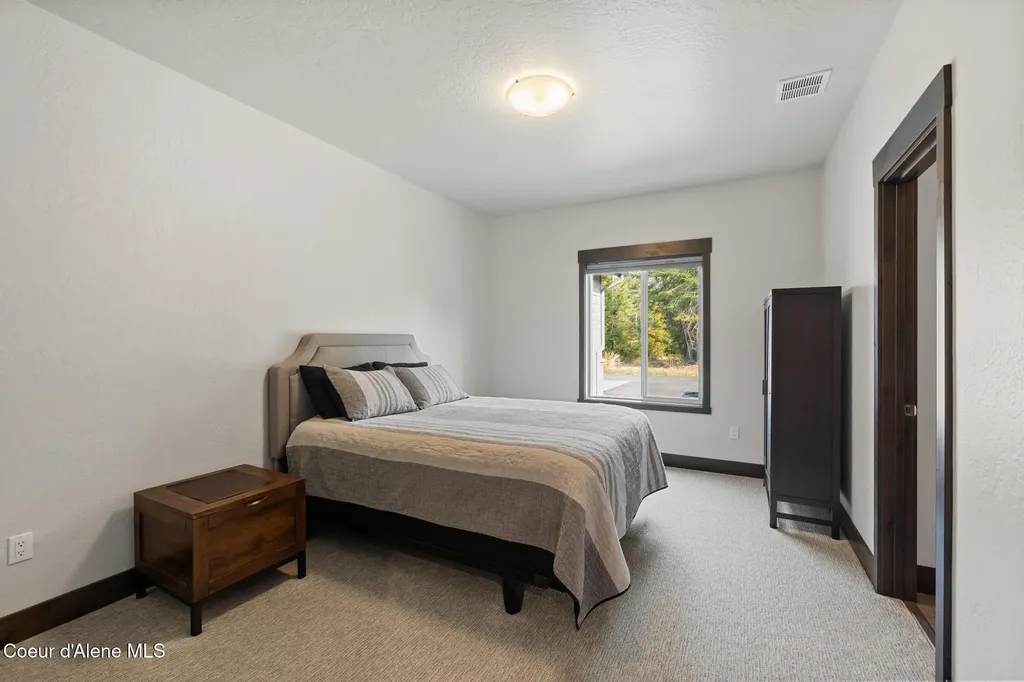 5864 W Twin Lakes Road Rathdrum ID 83858