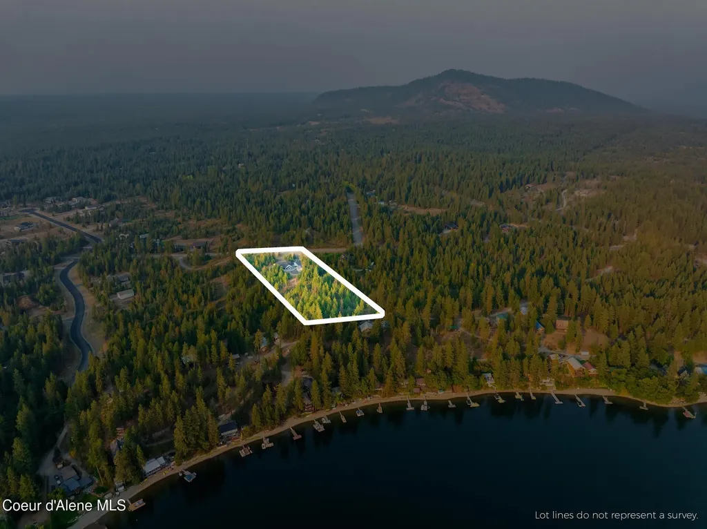 5864 W Twin Lakes Road Rathdrum ID 83858
