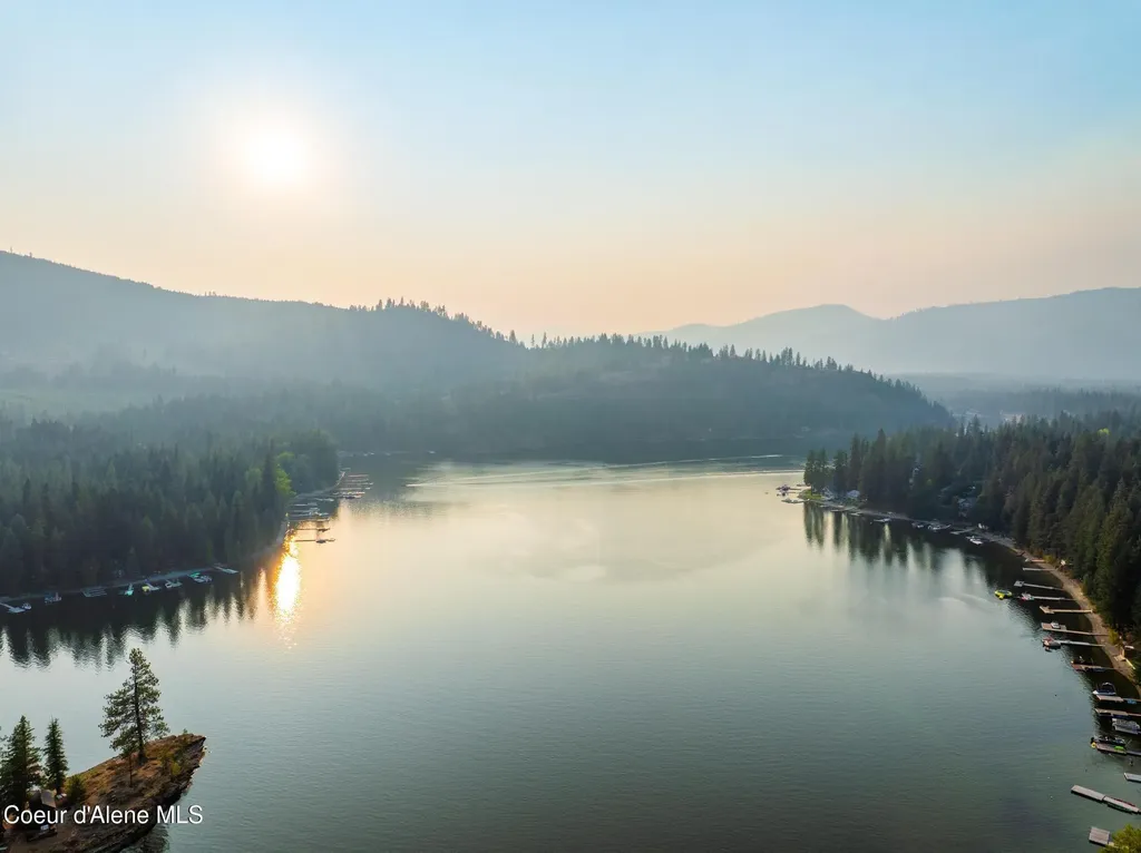 5864 W Twin Lakes Road Rathdrum ID 83858