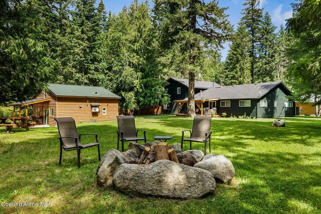 11860 Baldy Mountain Road Sandpoint ID 83864