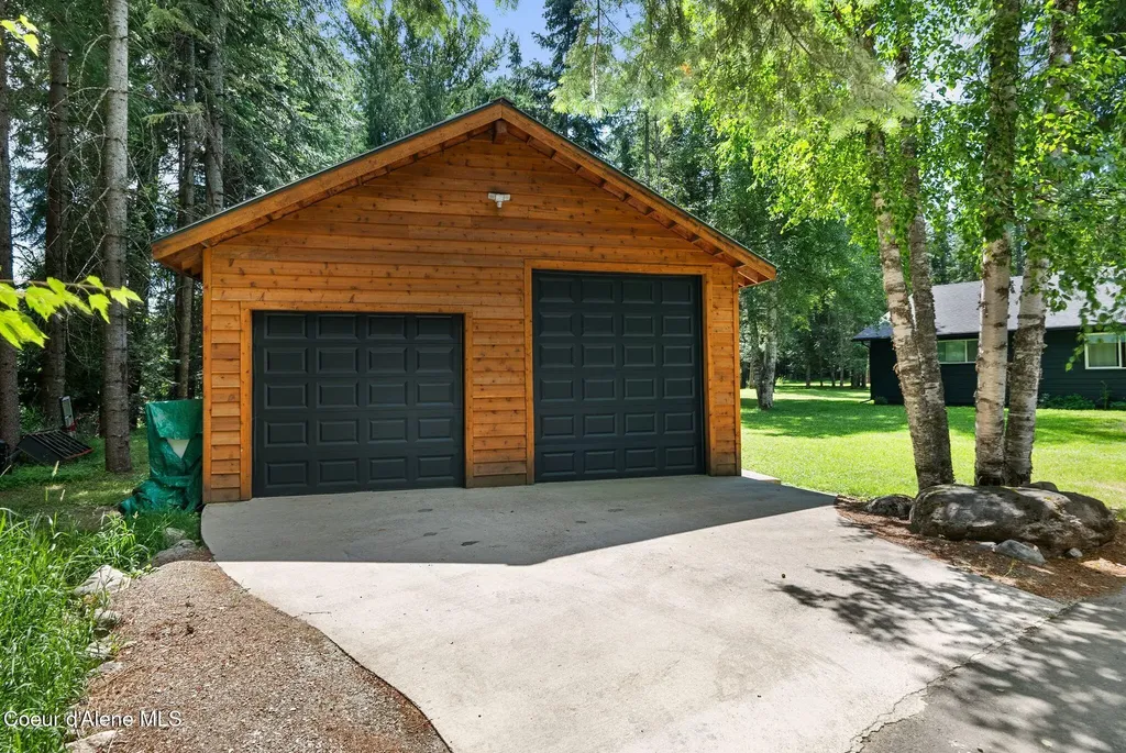 11860 Baldy Mountain Road Sandpoint ID 83864