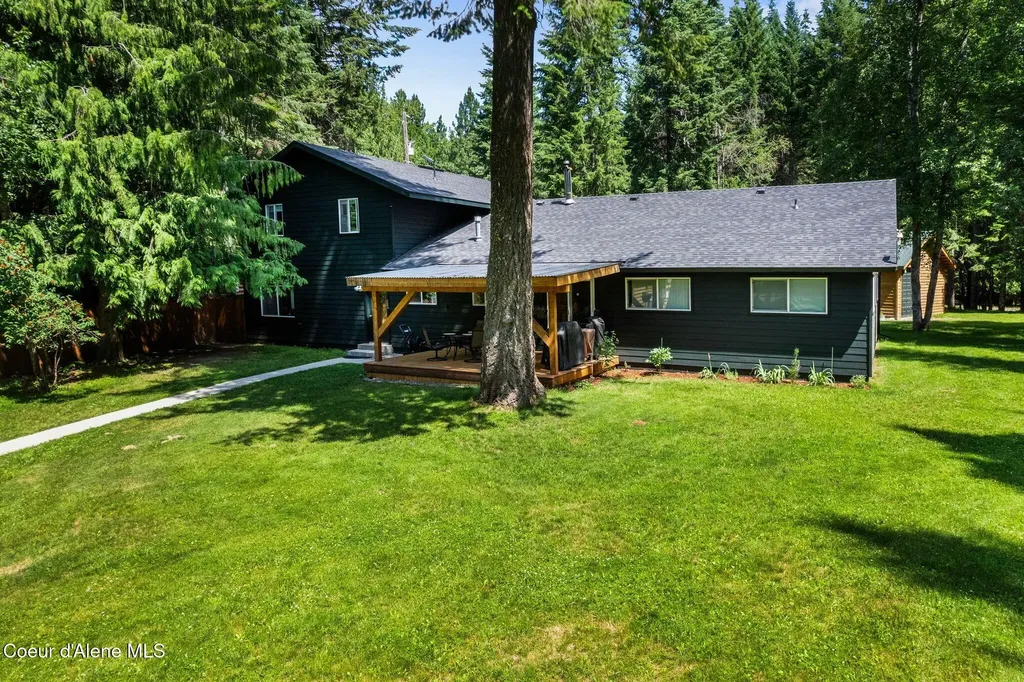 11860 Baldy Mountain Road Sandpoint ID 83864