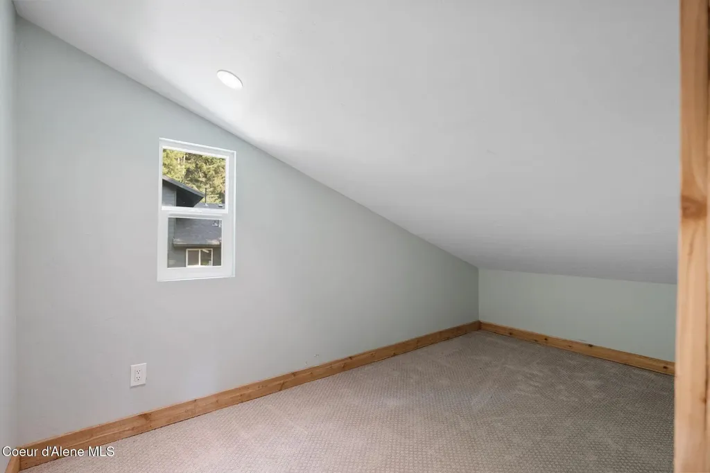11860 Baldy Mountain Road Sandpoint ID 83864