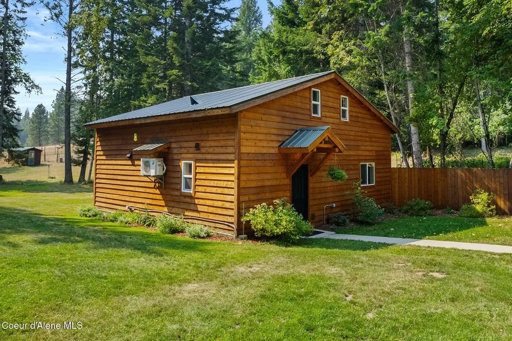 11860 Baldy Mountain Road Sandpoint ID 83864