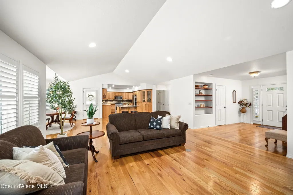 11907 N Blue Jay Court Hayden ID 83835