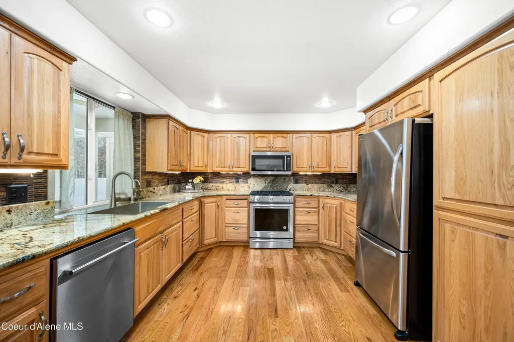 11907 N Blue Jay Court Hayden ID 83835