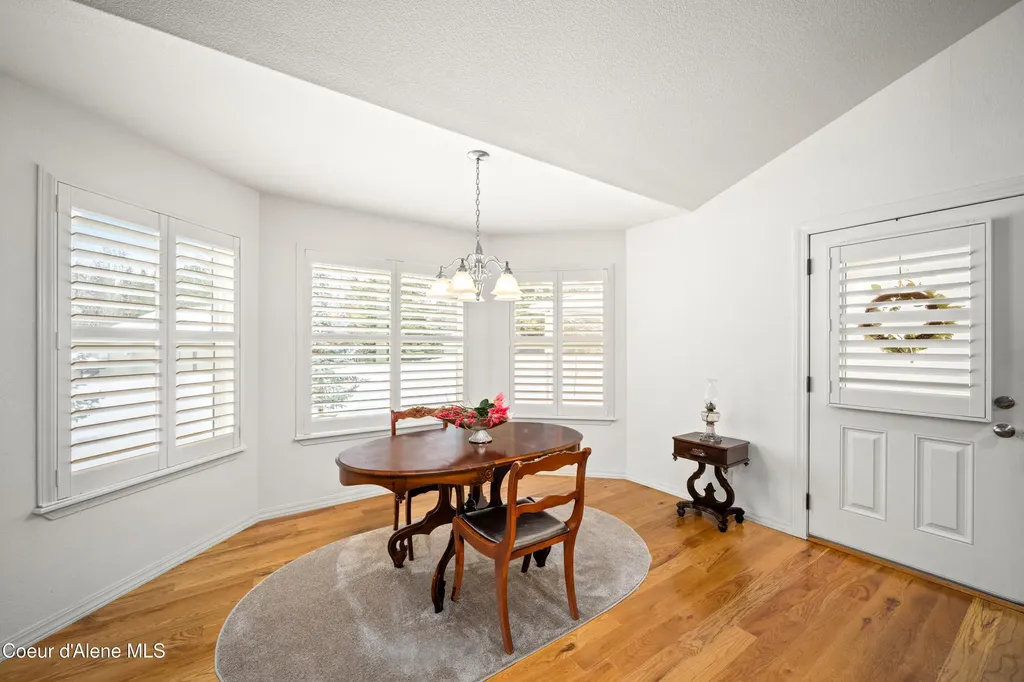 11907 N Blue Jay Court Hayden ID 83835