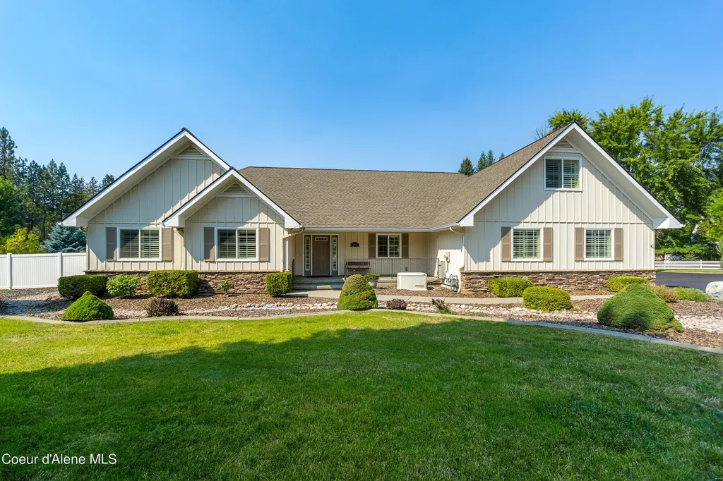 11907 N Blue Jay Court Hayden ID 83835