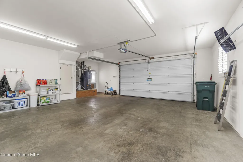 11907 N Blue Jay Court Hayden ID 83835
