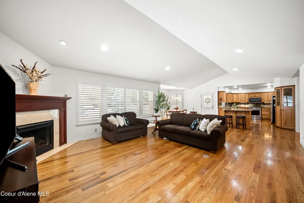 11907 N Blue Jay Court Hayden ID 83835