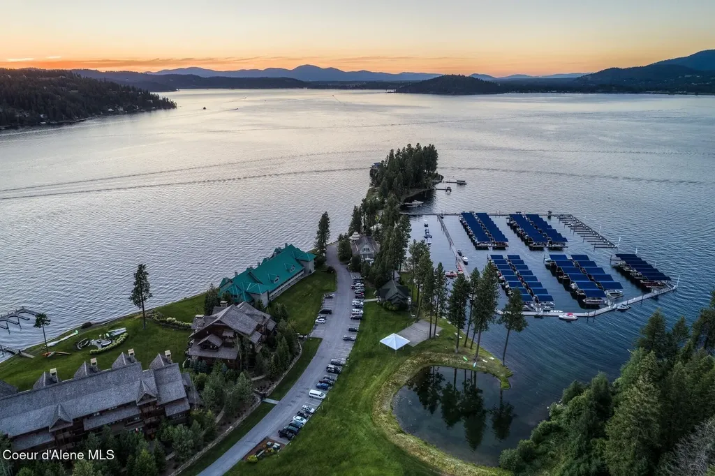 5243 S Freedom Lane Harrison ID 83833