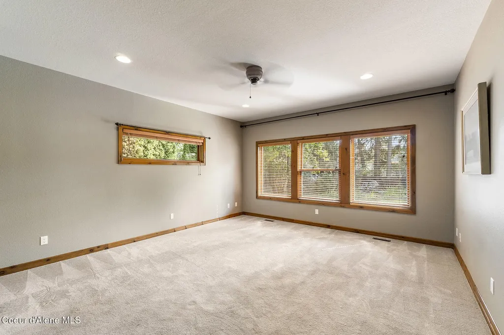 1268 E Woodstone Court Hayden ID 83835