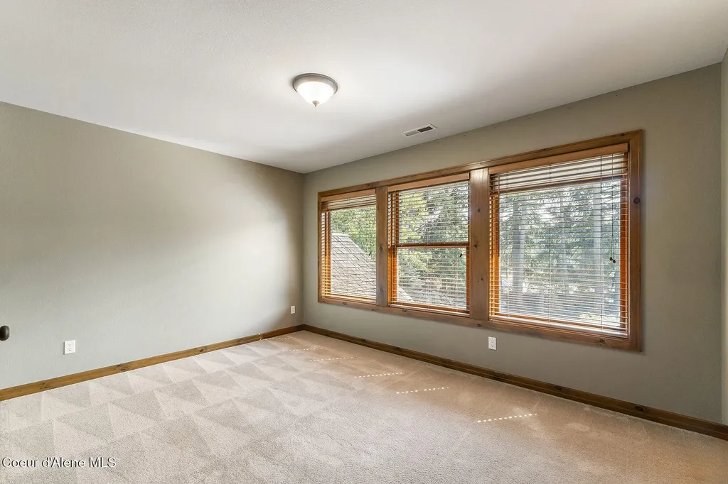 1268 E Woodstone Court Hayden ID 83835