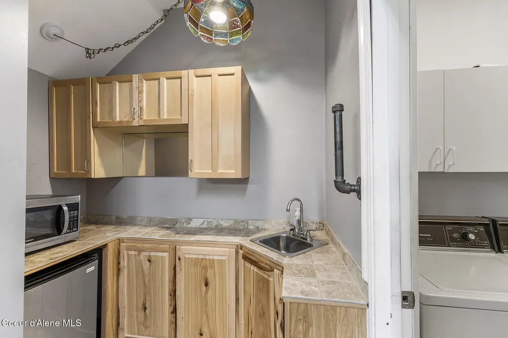 1268 E Woodstone Court Hayden ID 83835