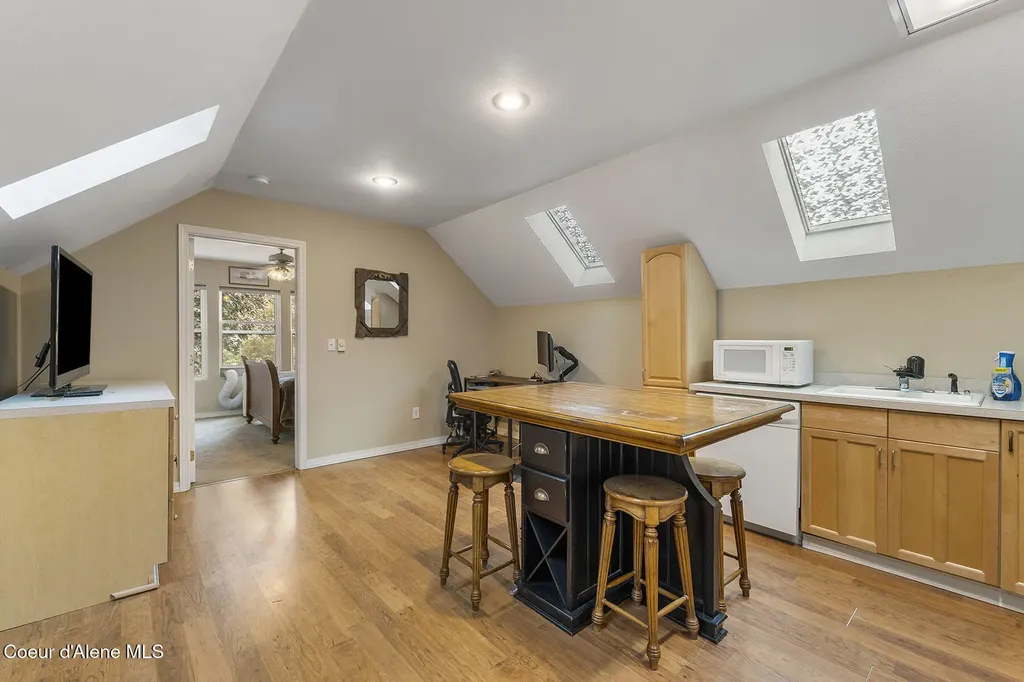 1268 E Woodstone Court Hayden ID 83835
