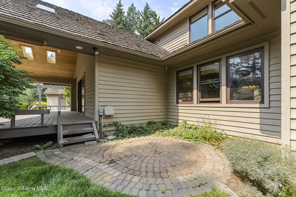 1268 E Woodstone Court Hayden ID 83835