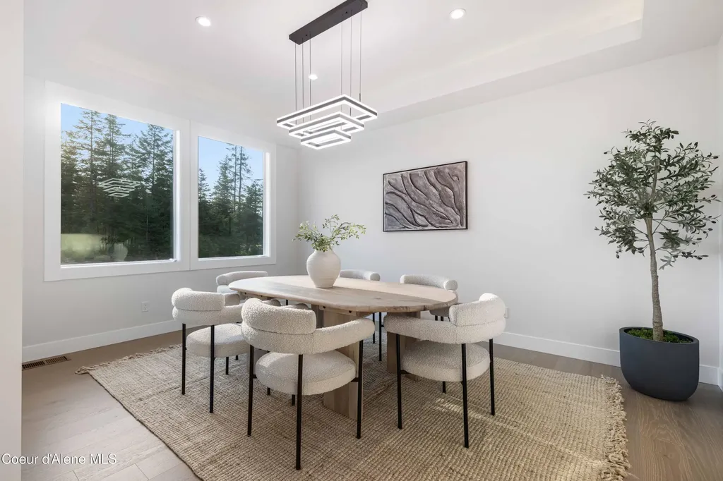 32074 Sisu Valley Road Athol ID 83801