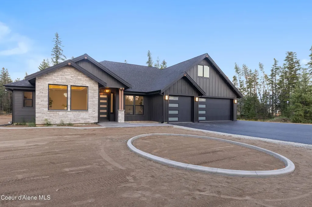 32074 Sisu Valley Road Athol ID 83801