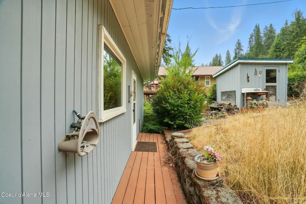 62766 S Powderhorn Bay Road Harrison ID 83833