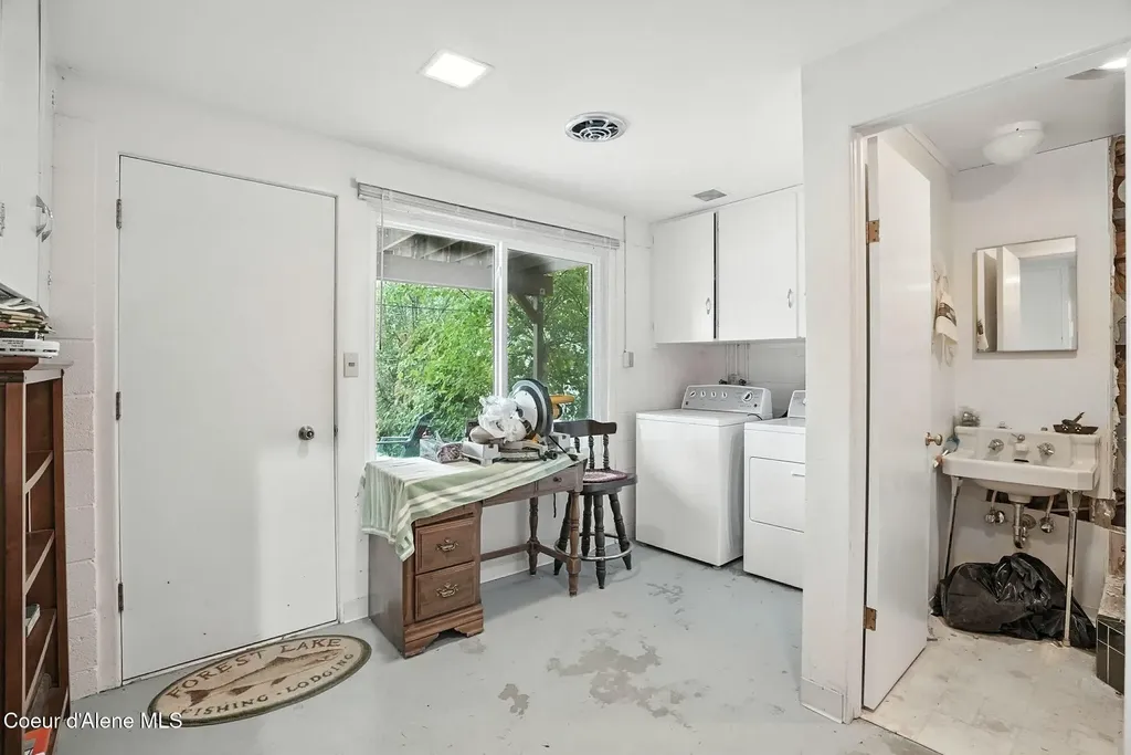62766 S Powderhorn Bay Road Harrison ID 83833