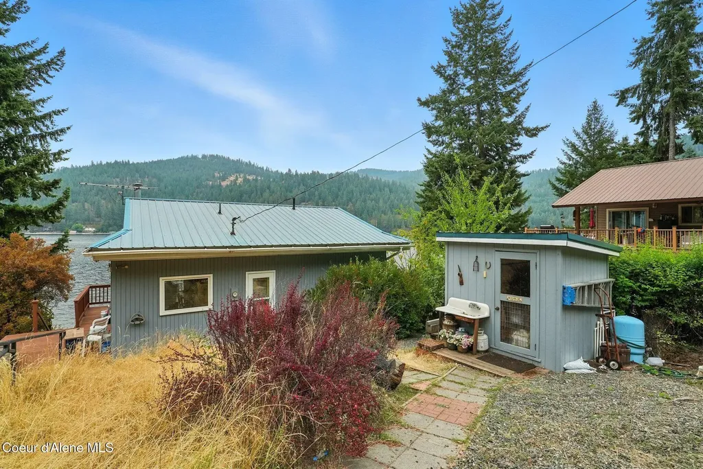 62766 S Powderhorn Bay Road Harrison ID 83833