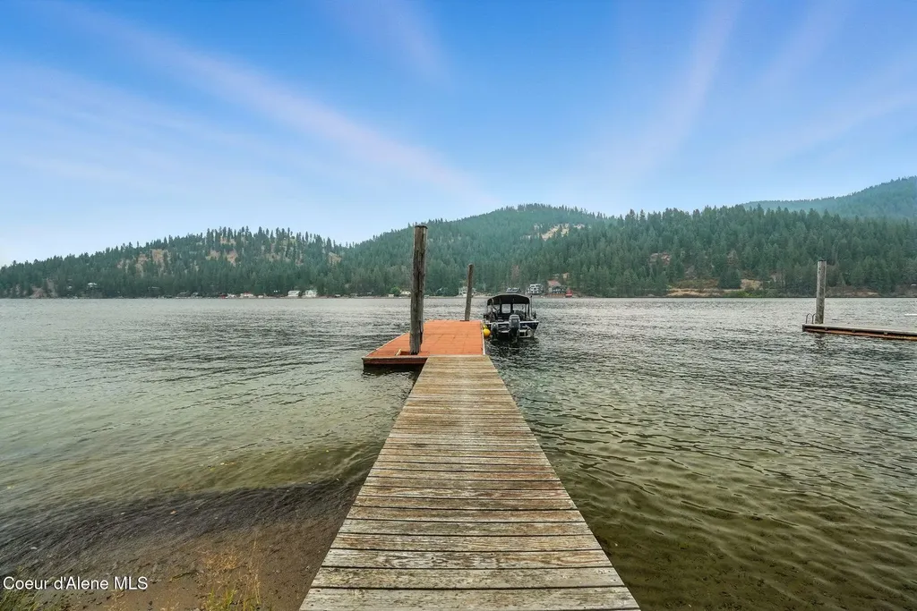 62766 S Powderhorn Bay Road Harrison ID 83833