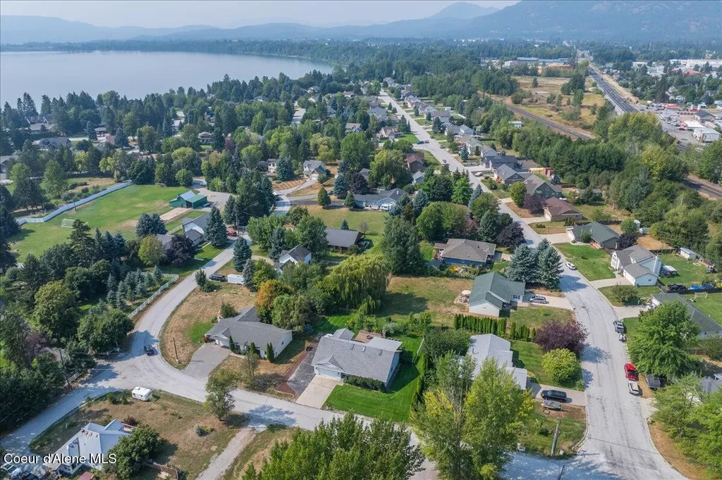 170 Kootenai Bay Road Sandpoint ID 83864