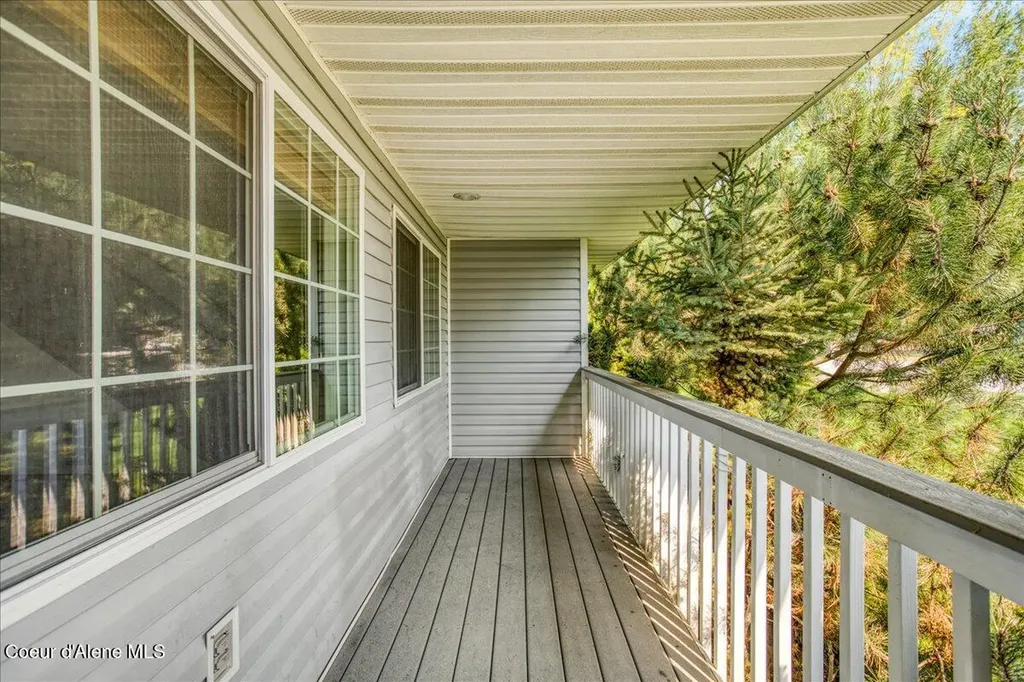 170 Kootenai Bay Road Sandpoint ID 83864
