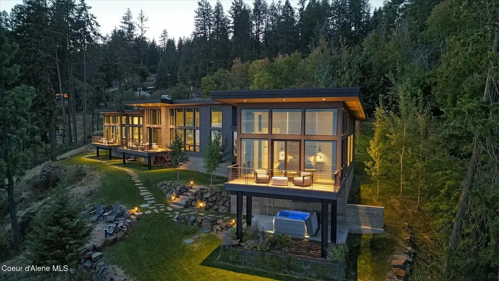 45 Lower Rock Harbor Sagle ID 83860