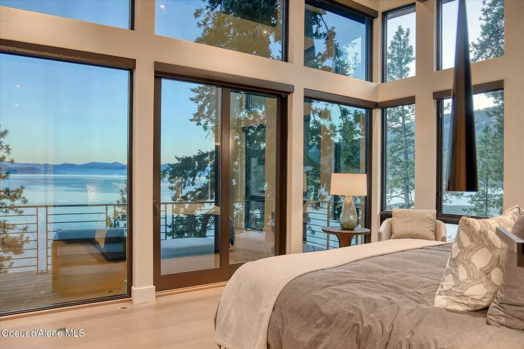 45 Lower Rock Harbor Sagle ID 83860