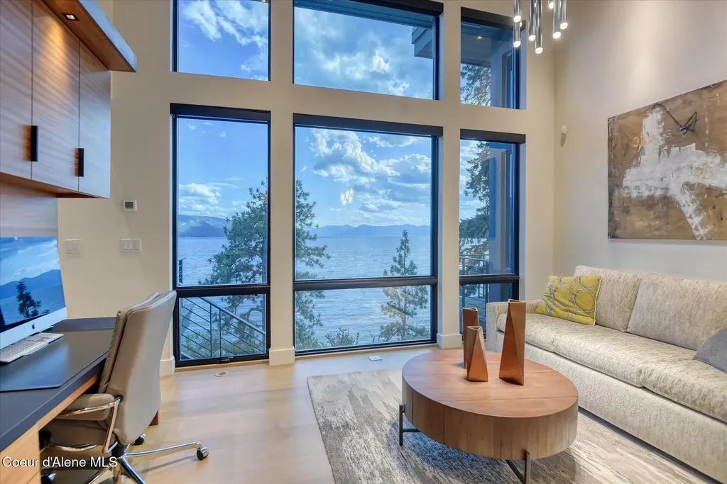 45 Lower Rock Harbor Sagle ID 83860