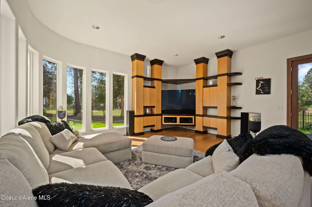 690 N Mcdonald Court Post Falls ID 83854