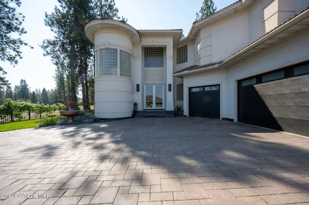 690 N Mcdonald Court Post Falls ID 83854