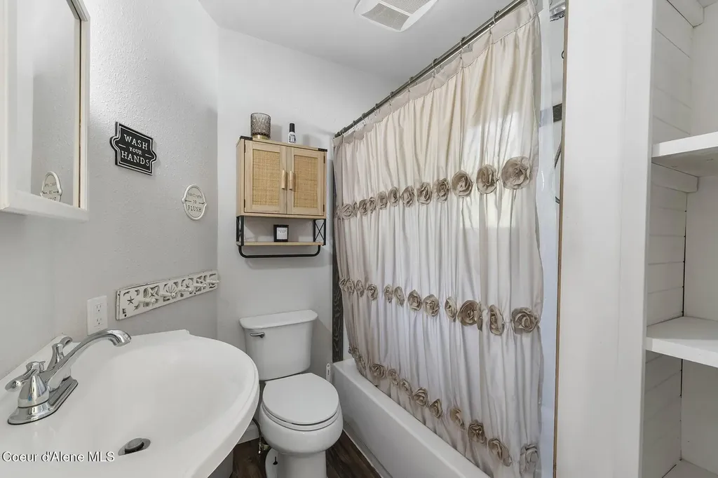 15544 N Gray Rathdrum ID 83858