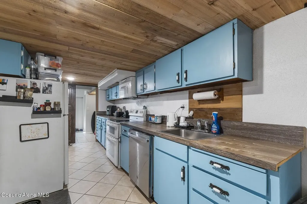 15544 N Gray Rathdrum ID 83858