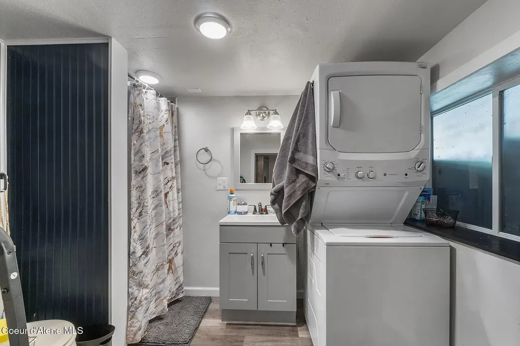 15544 N Gray Rathdrum ID 83858