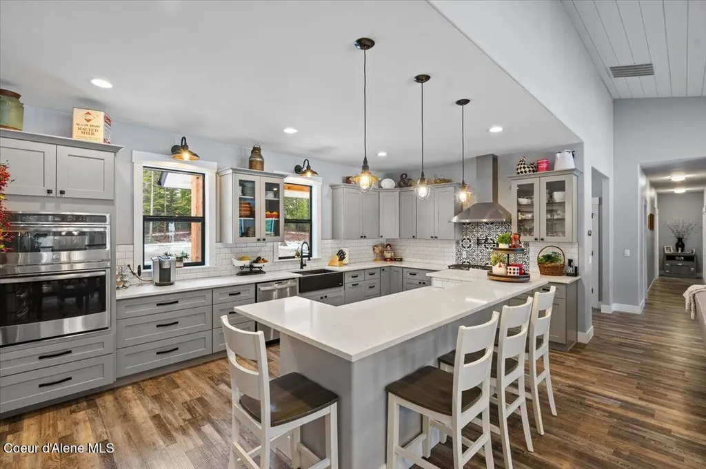 1352 W Brunner Road Athol ID 83801