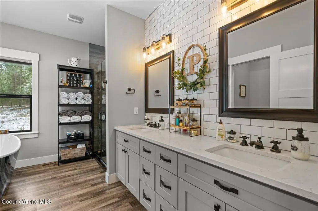 1352 W Brunner Road Athol ID 83801
