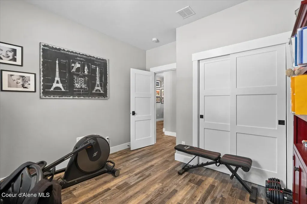 1352 W Brunner Road Athol ID 83801
