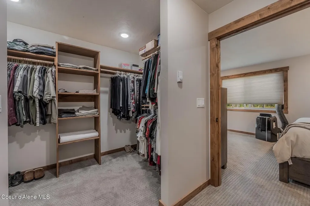 521 Magpie Lane Sandpoint ID 83864