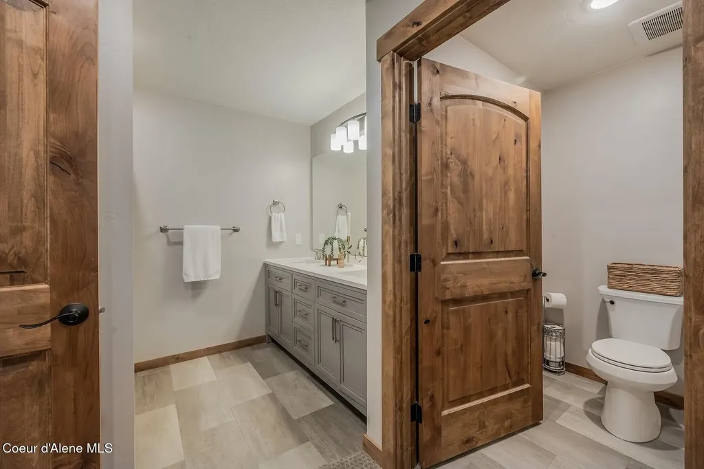 521 Magpie Lane Sandpoint ID 83864