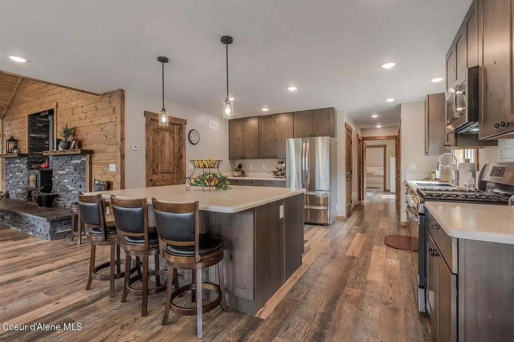 521 Magpie Lane Sandpoint ID 83864