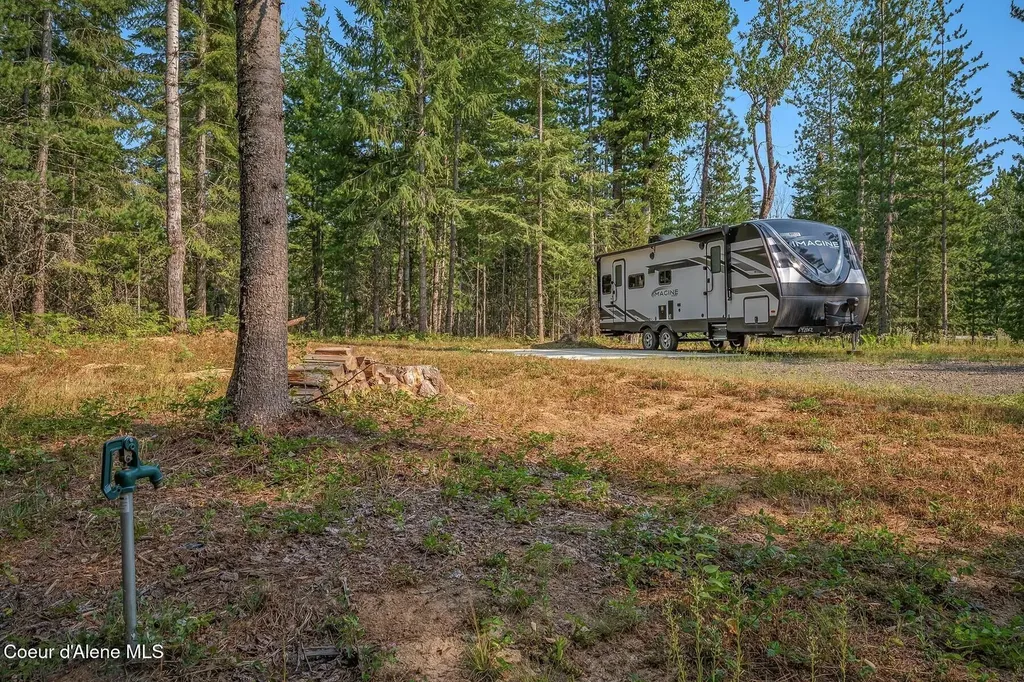 521 Magpie Lane Sandpoint ID 83864