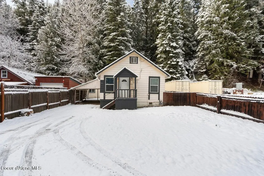 741 9 Mile Creek Road Wallace ID 83873
