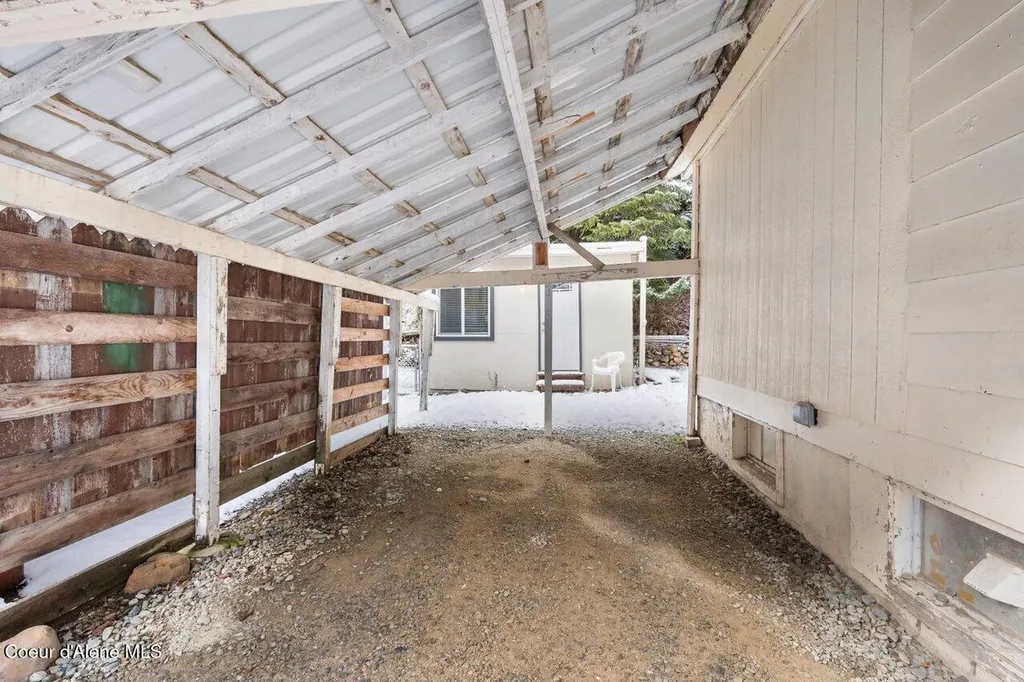 741 9 Mile Creek Road Wallace ID 83873