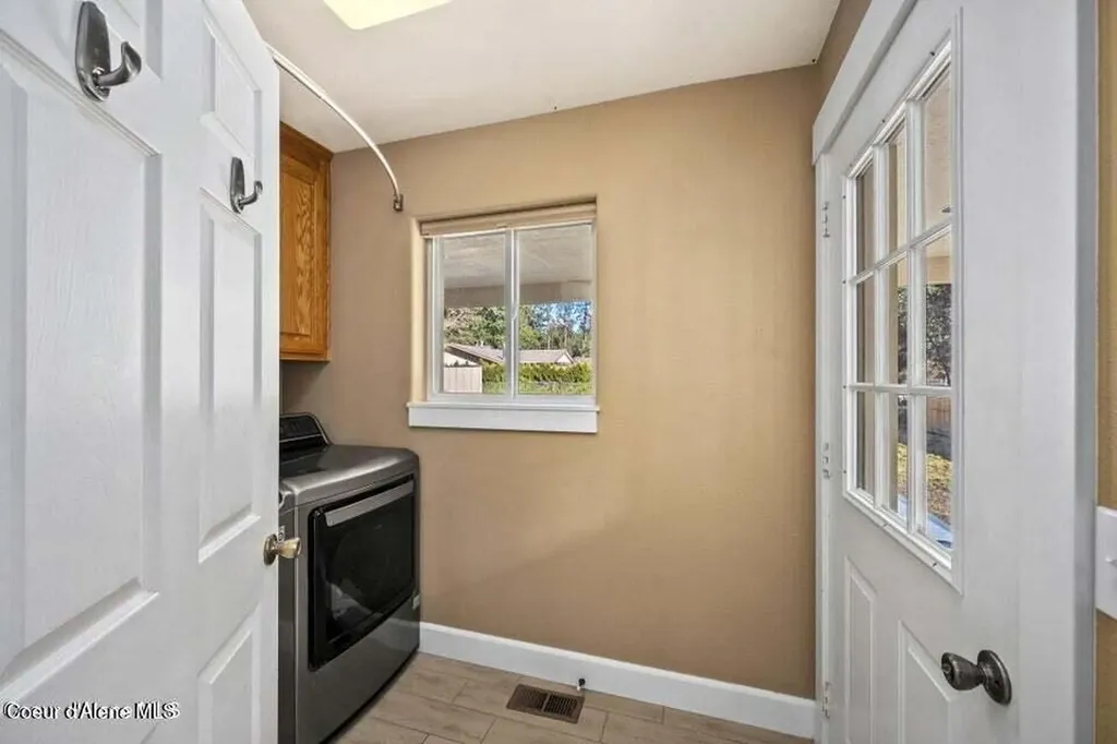 505 S Shore Pines Post Falls ID 83854