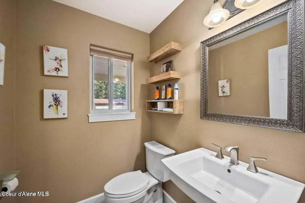 505 S Shore Pines Post Falls ID 83854