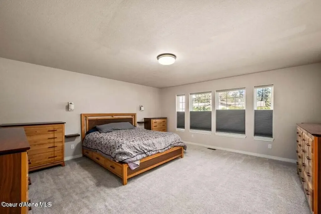505 S Shore Pines Post Falls ID 83854