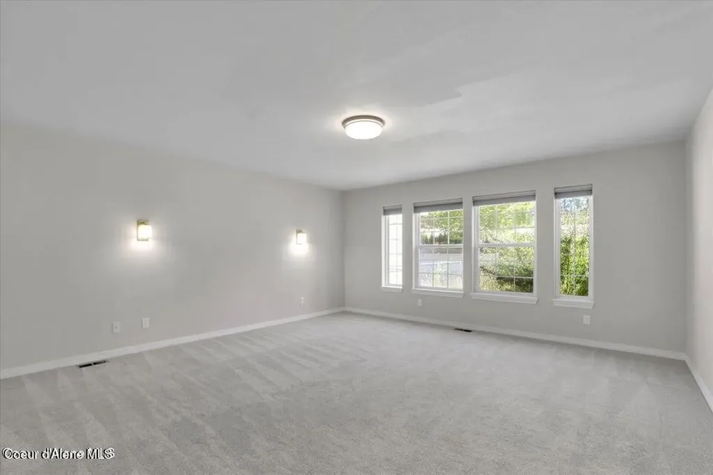 505 S Shore Pines Post Falls ID 83854