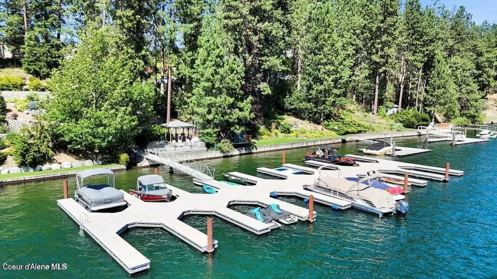 505 S Shore Pines Post Falls ID 83854